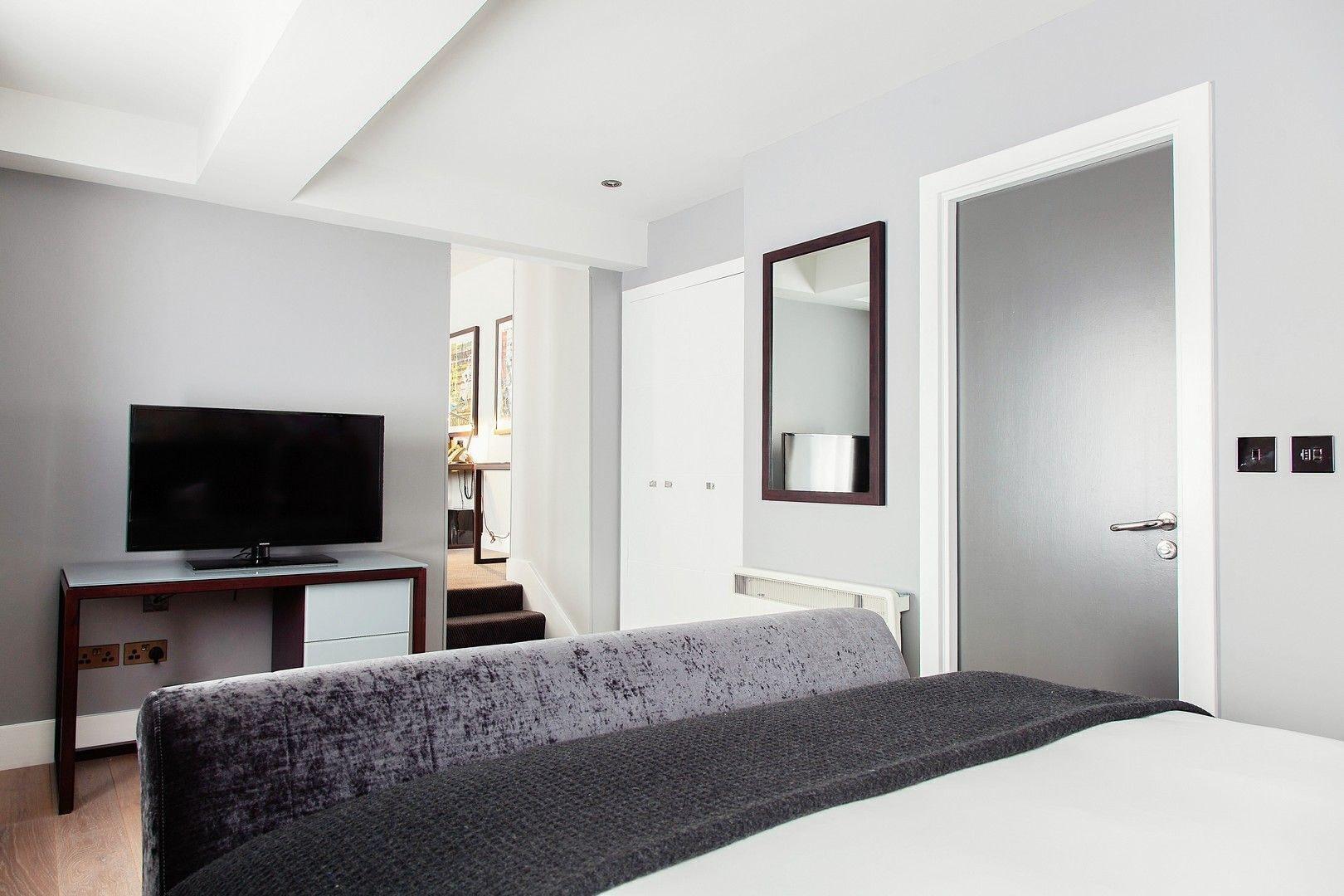 มัลแมซง เอดินบะระ Hotel ภายนอก รูปภาพ